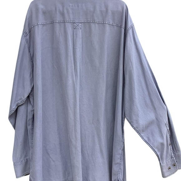 Tommy Bahama mens button up long sleeve - Picture 3 of 5